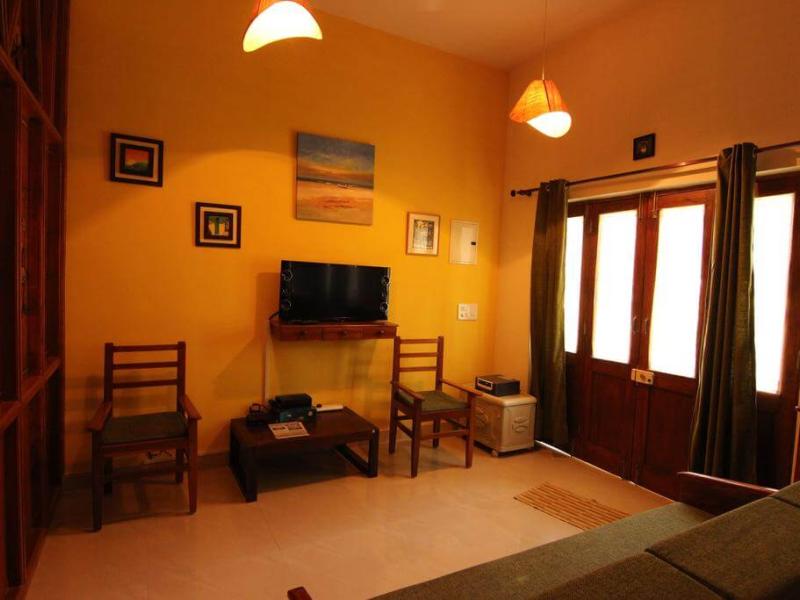 Casa Azure`s Aquolim