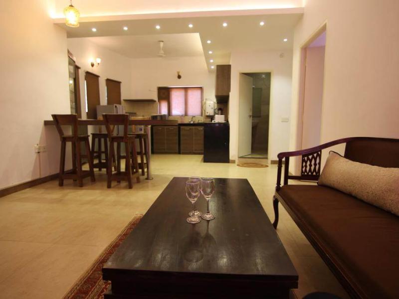 Casa Azure`s Aquolim