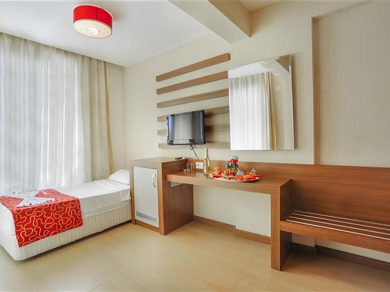 Cleopatra Golden Beach Hotel