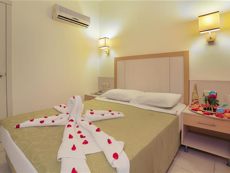 Cleopatra Golden Beach Hotel