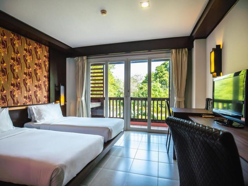 Ratana Apart-Hotel at Chalong