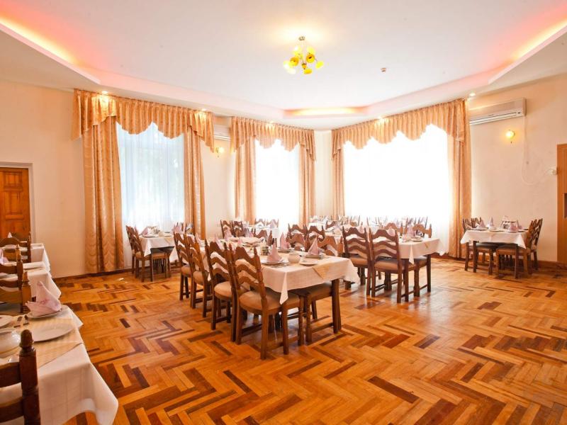 Актер (в Мисхоре)