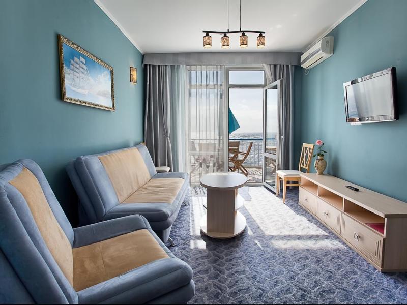 Актер (в Мисхоре)