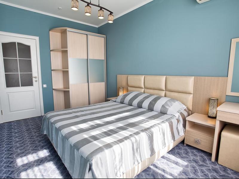 Актер (в Мисхоре)