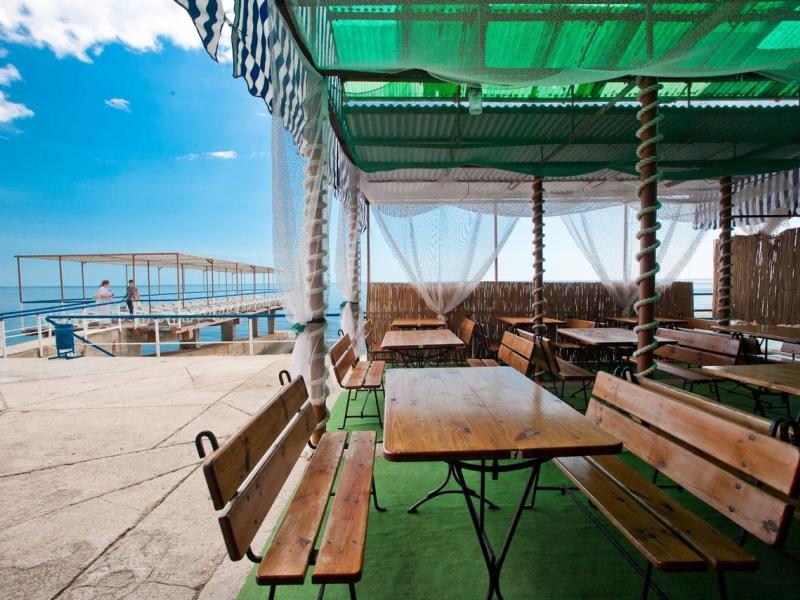 Актер (в Мисхоре)