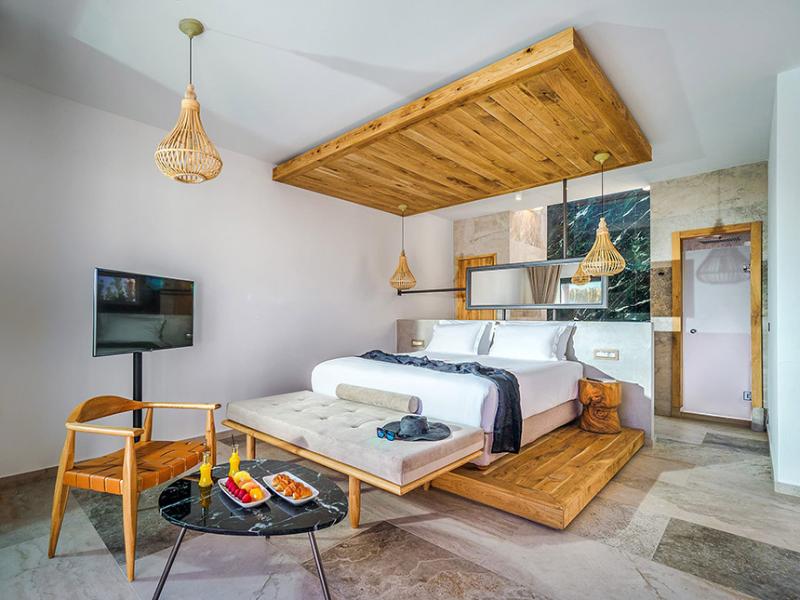 Stella Island Luxury Resort & Spa