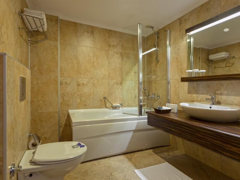 Sunny Hill Alya Hotel