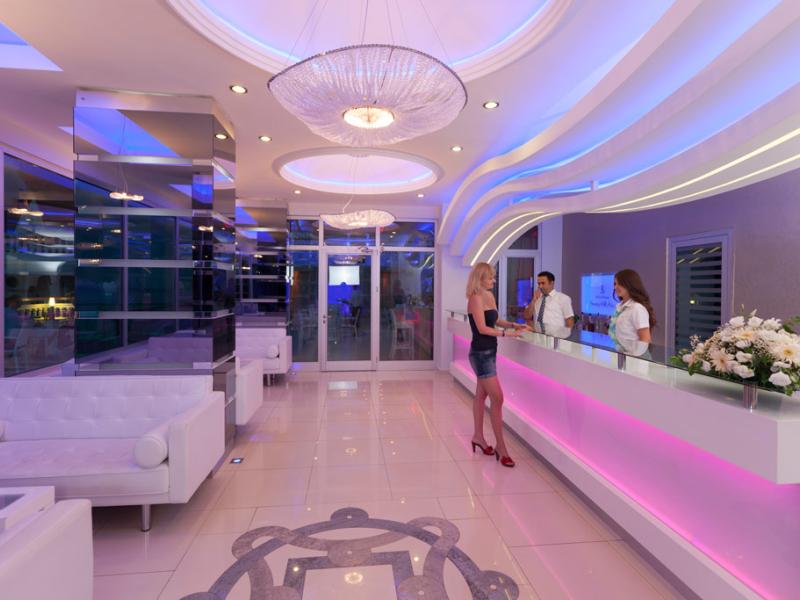 Sunny Hill Alya Hotel