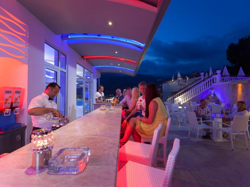 Sunny Hill Alya Hotel