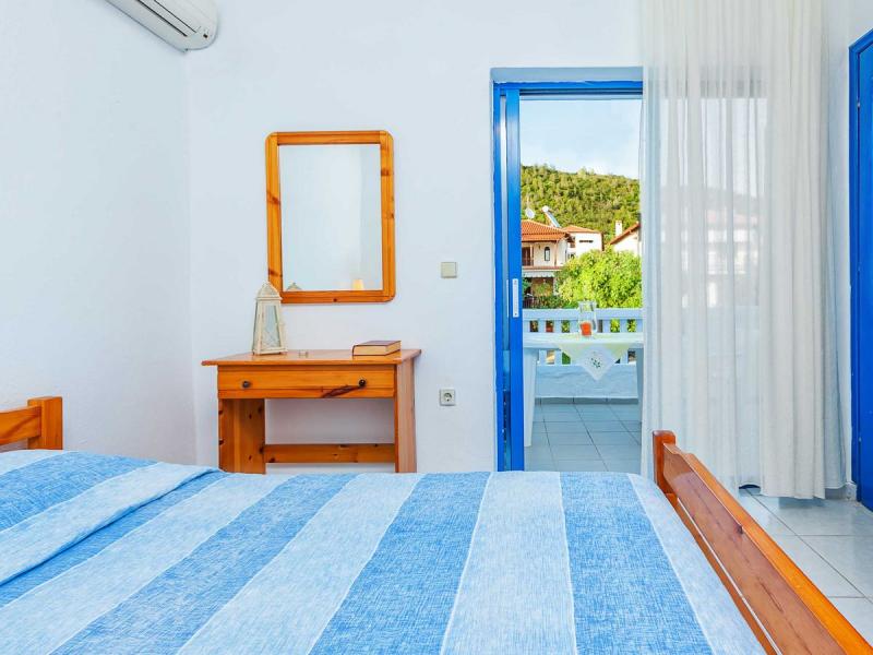 Xenios Loutra Village