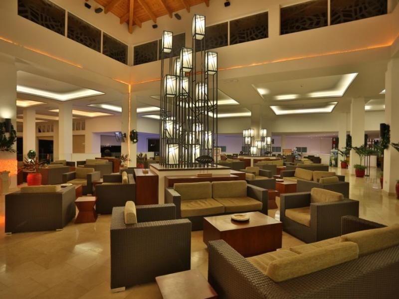 Valentin Perla Blanca (Adults Only)