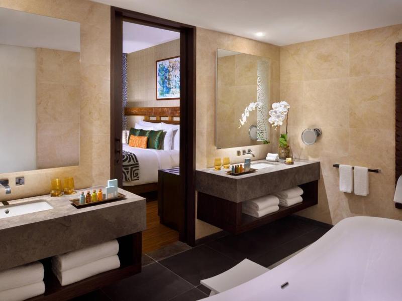 Lapita Dubai Parks & Resorts Autograph Collection