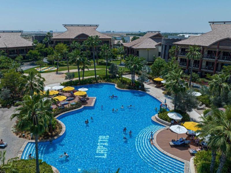 Lapita Dubai Parks & Resorts Autograph Collection