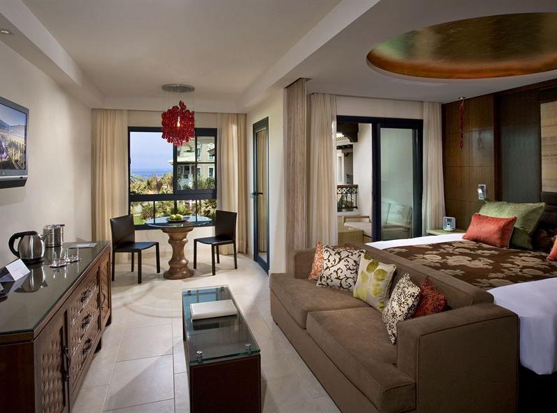 Red Level at Gran Melia Palacio de Isora