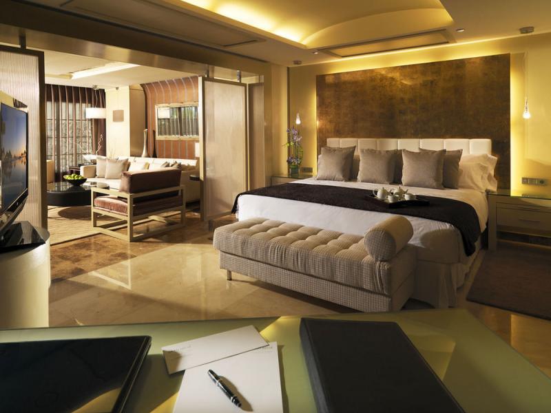 Red Level at Gran Melia Palacio de Isora