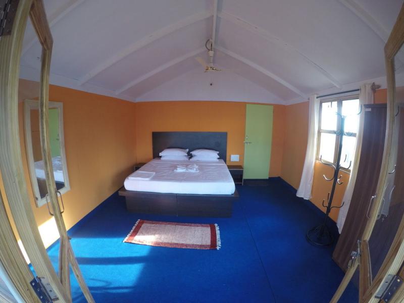 Neptune Point Hill Top Cottages