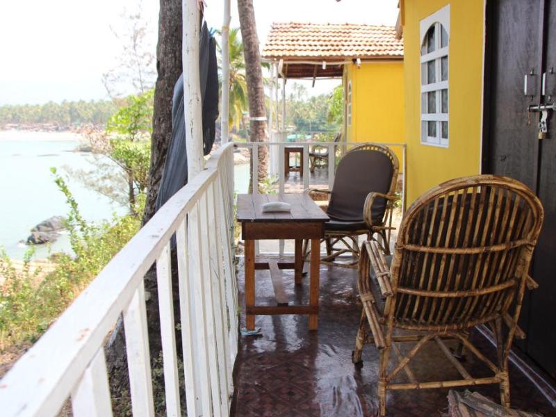 Neptune Point Hill Top Cottages