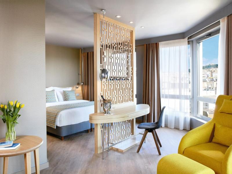 Wyndham Grand Athens