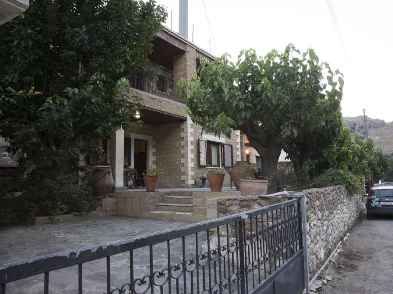 Elia Therissos