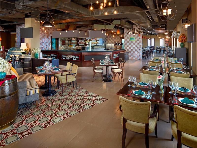 Mercure Danang French Village Bana Hills