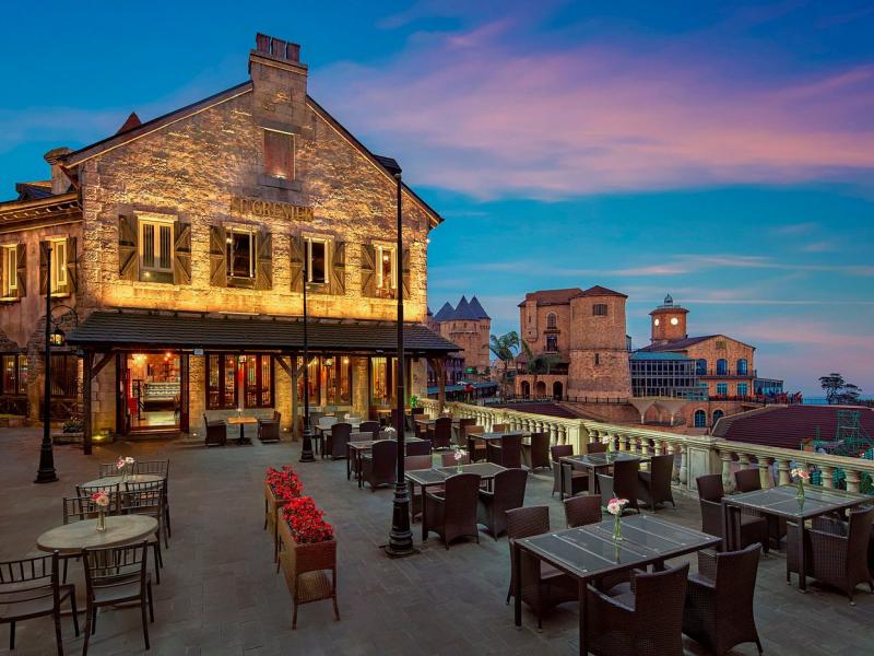 Mercure Danang French Village Bana Hills