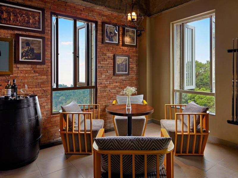Mercure Danang French Village Bana Hills