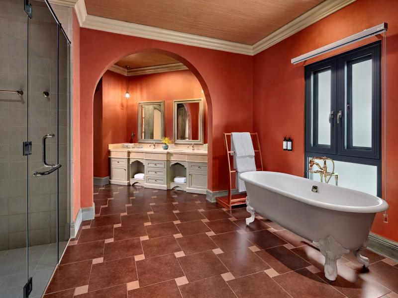 Mercure Danang French Village Bana Hills