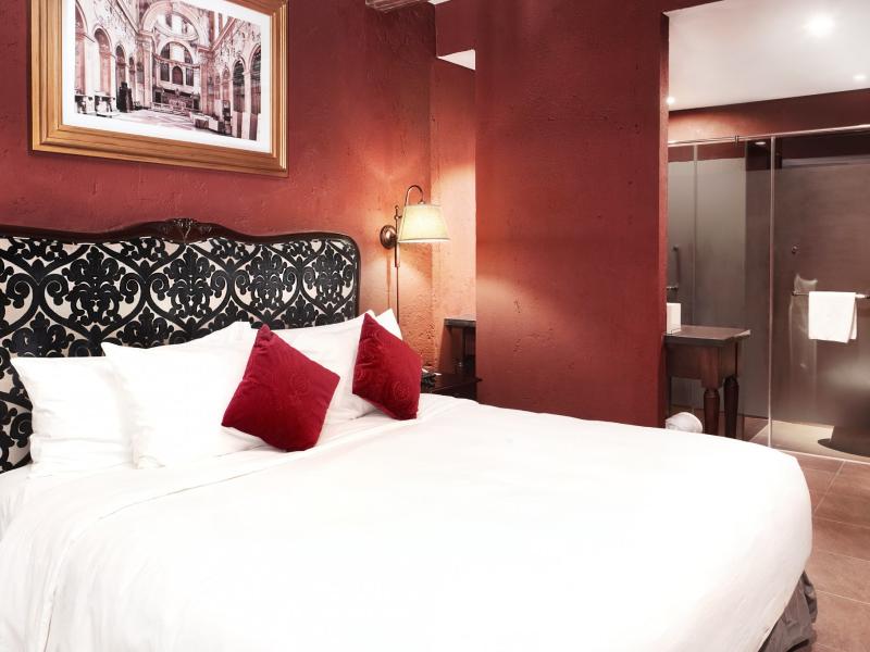 Mercure Danang French Village Bana Hills