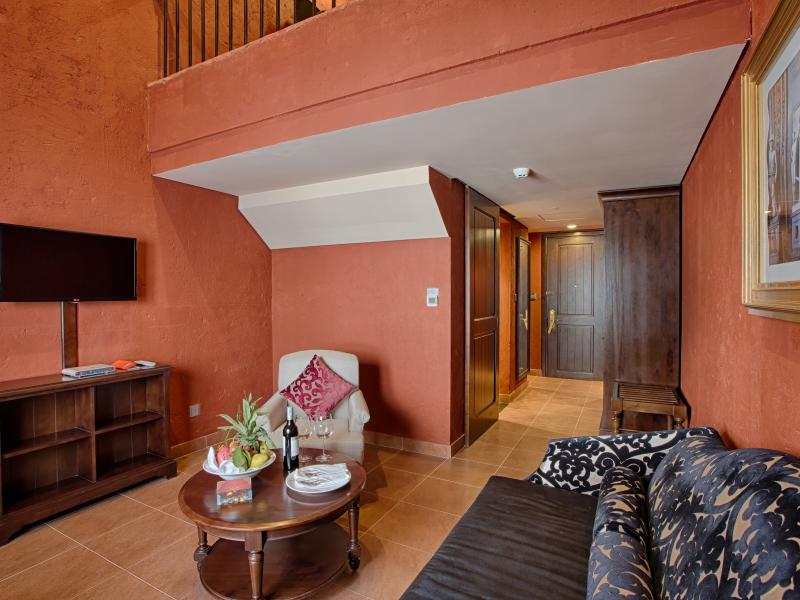Mercure Danang French Village Bana Hills