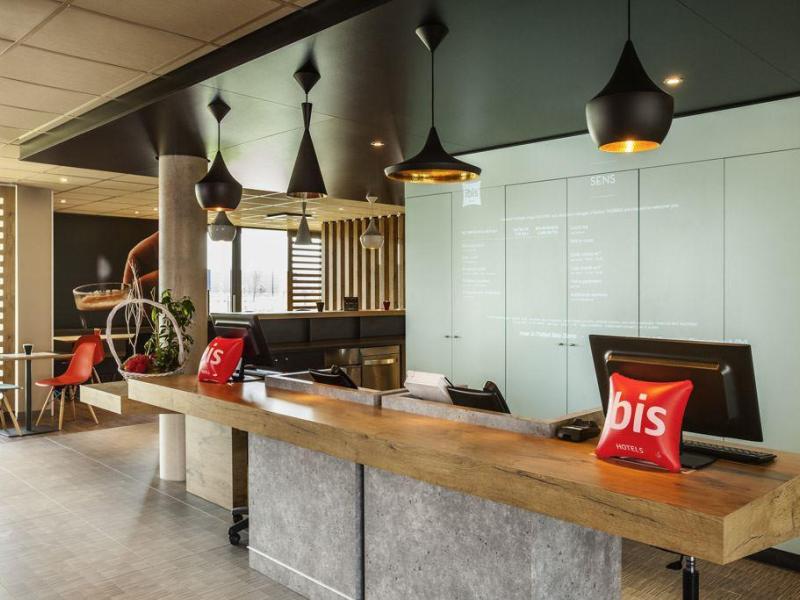 Ibis Yerevan Center