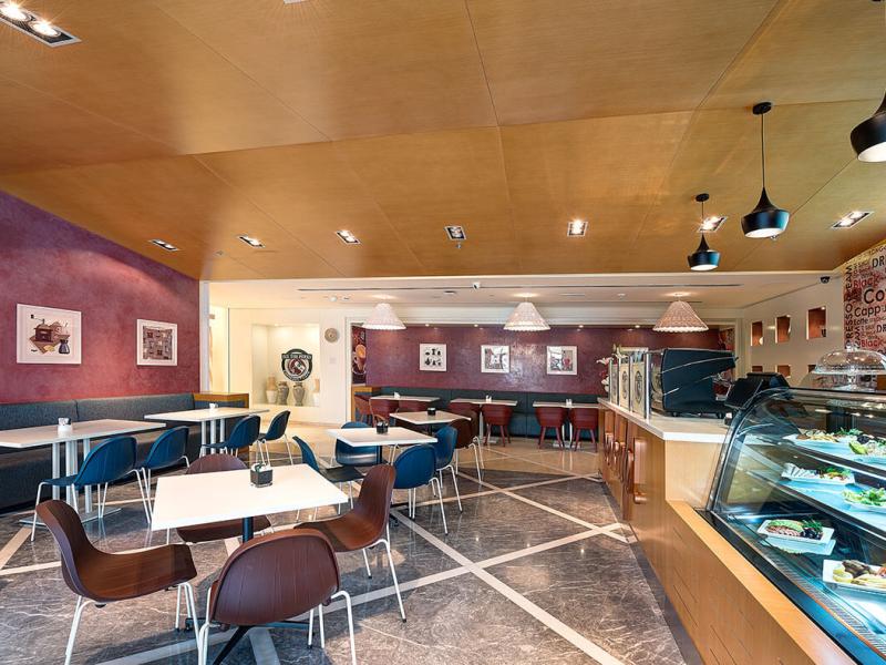 Royal Continental Hotel