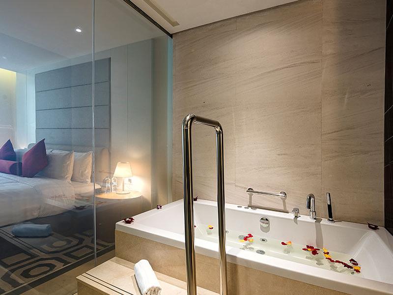 Royal Continental Hotel