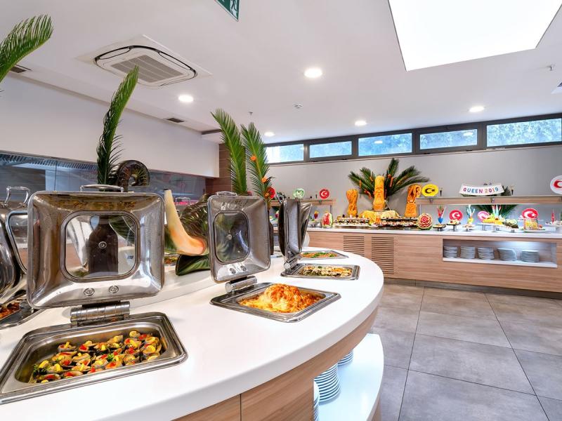 Orfeus Queen Hotel & Spa