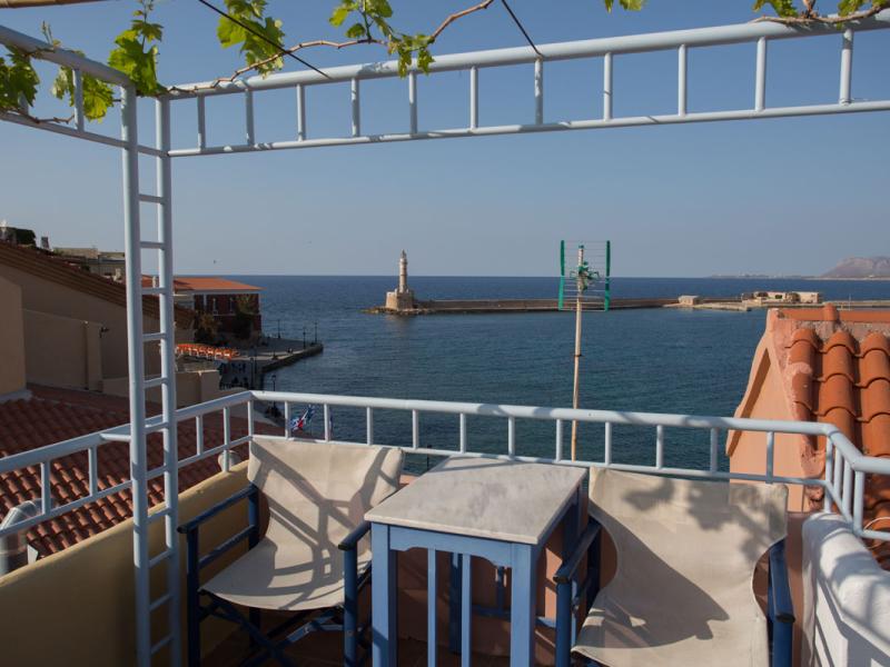 Nostos Hotel