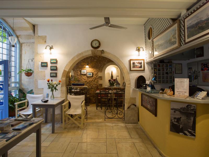 Nostos Hotel