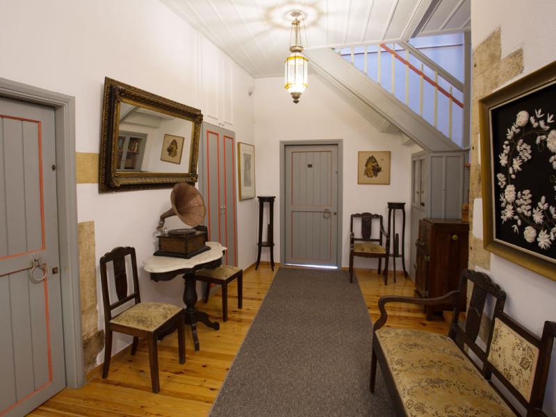 Nostos Hotel