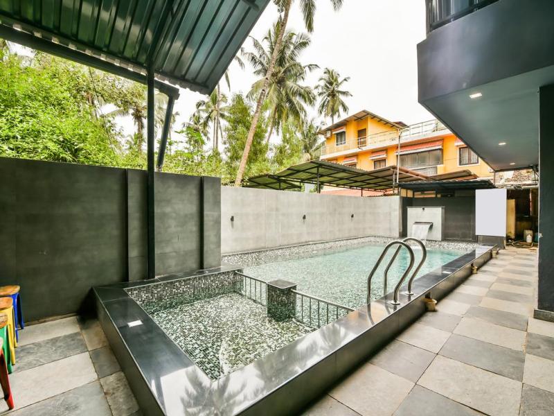 Capital O 22952 Accovah Lawande Beach Resort