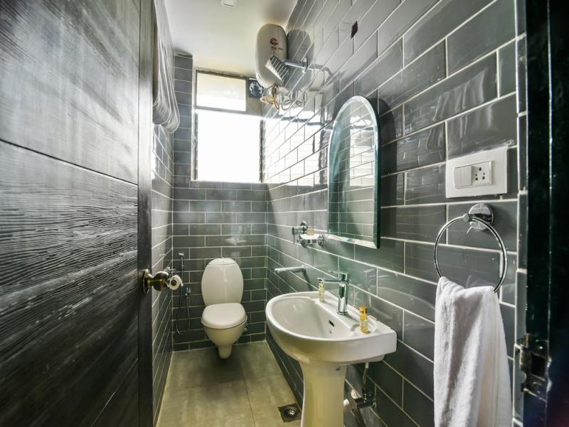 Capital O 22952 Accovah Lawande Beach Resort