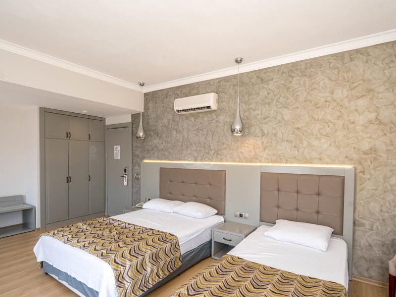 Pasa Garden Beach Hotel