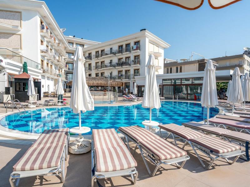 Pasa Garden Beach Hotel
