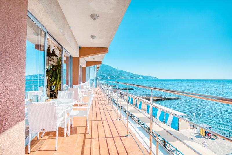 Арт-отель Азор