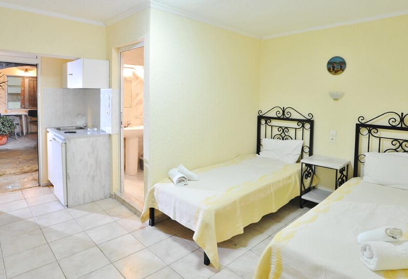 Ammoudara Beach Hotel & Apartments