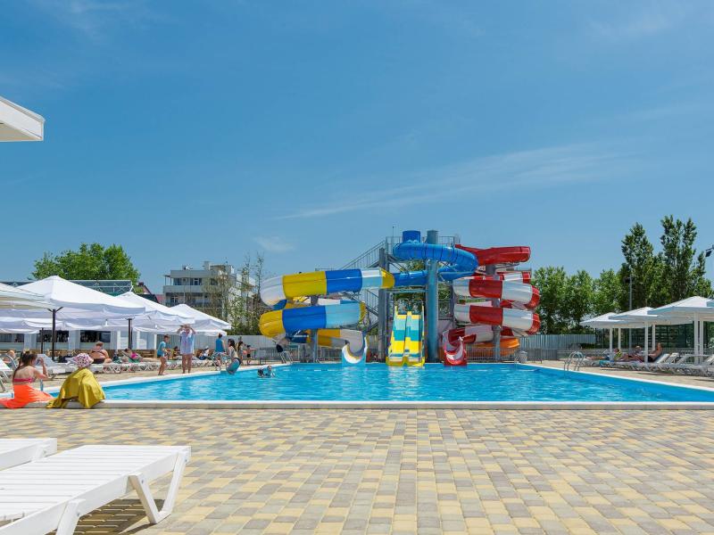 Лазурный Берег Парк-отель