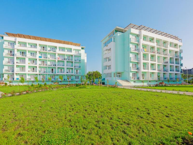 Лазурный Берег Парк-отель