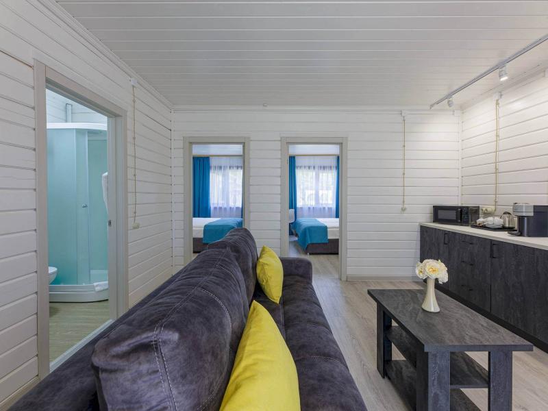 Лазурный Берег Парк-отель