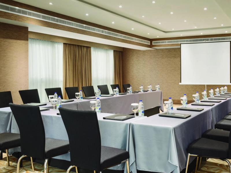 Hawthorn Suites by Wyndham Abu Dhabi