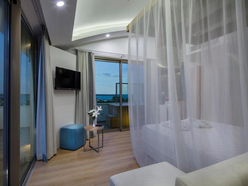 Dosinia Luxury Resort