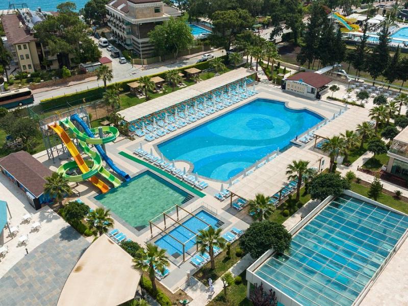 Dosinia Luxury Resort