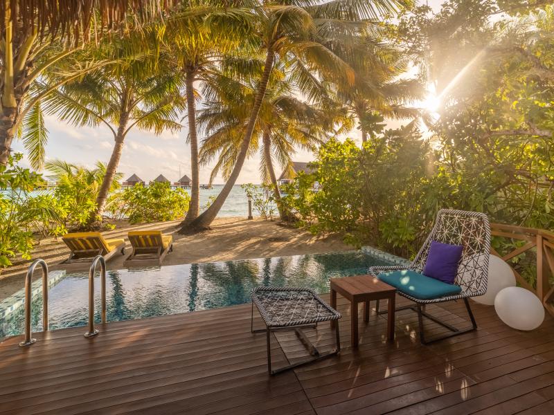 Mercure Maldives Kooddoo Resort