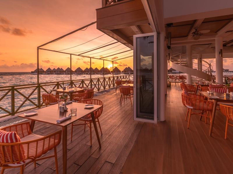 Mercure Maldives Kooddoo Resort